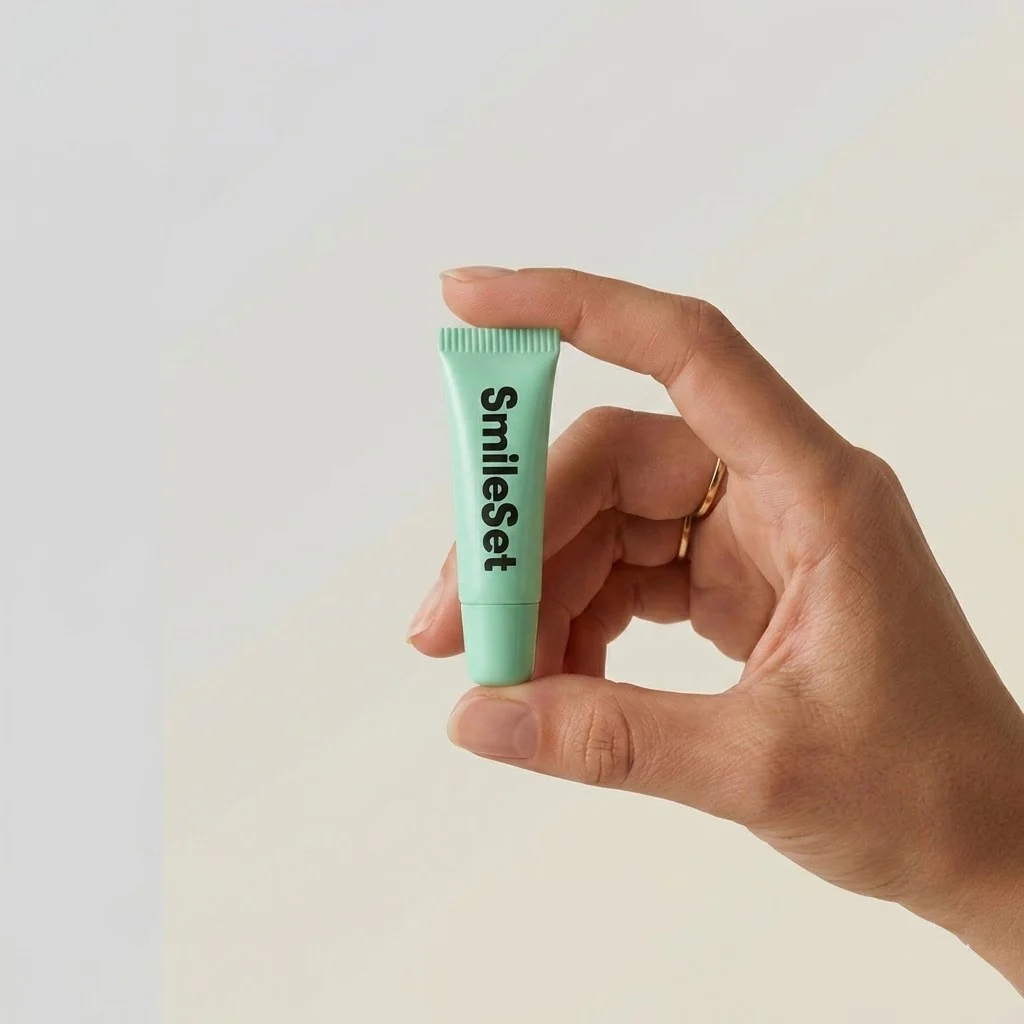 Hydrating Lip Gloss - 4 Pack - Image 5